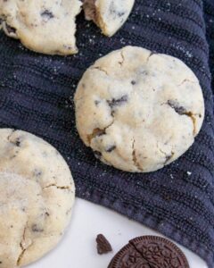 Cookies and Cream Cheesecake Cookies