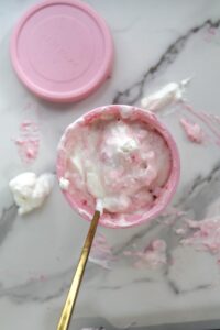 Strawberry Cheesecake Cookie Ice-cream
