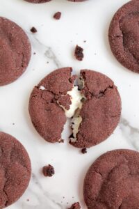 Red Velvet Cheesecake Cookies