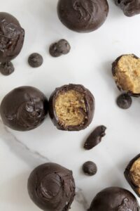 Healthy Cookie Dough Balls