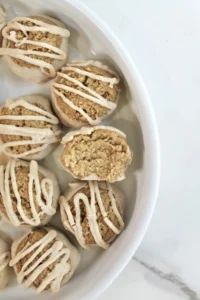 Healthy Cinnamon Roll Balls