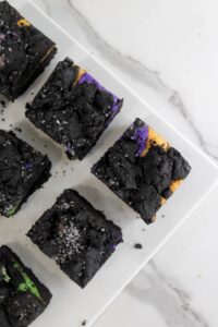 Halloween Oreo Cheesecake Cookie Bars